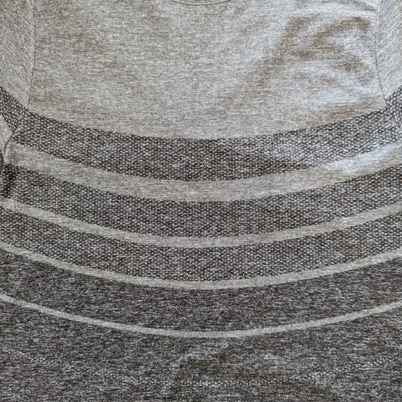 Men's Seamless T-Shirt - Picture 4 of 7